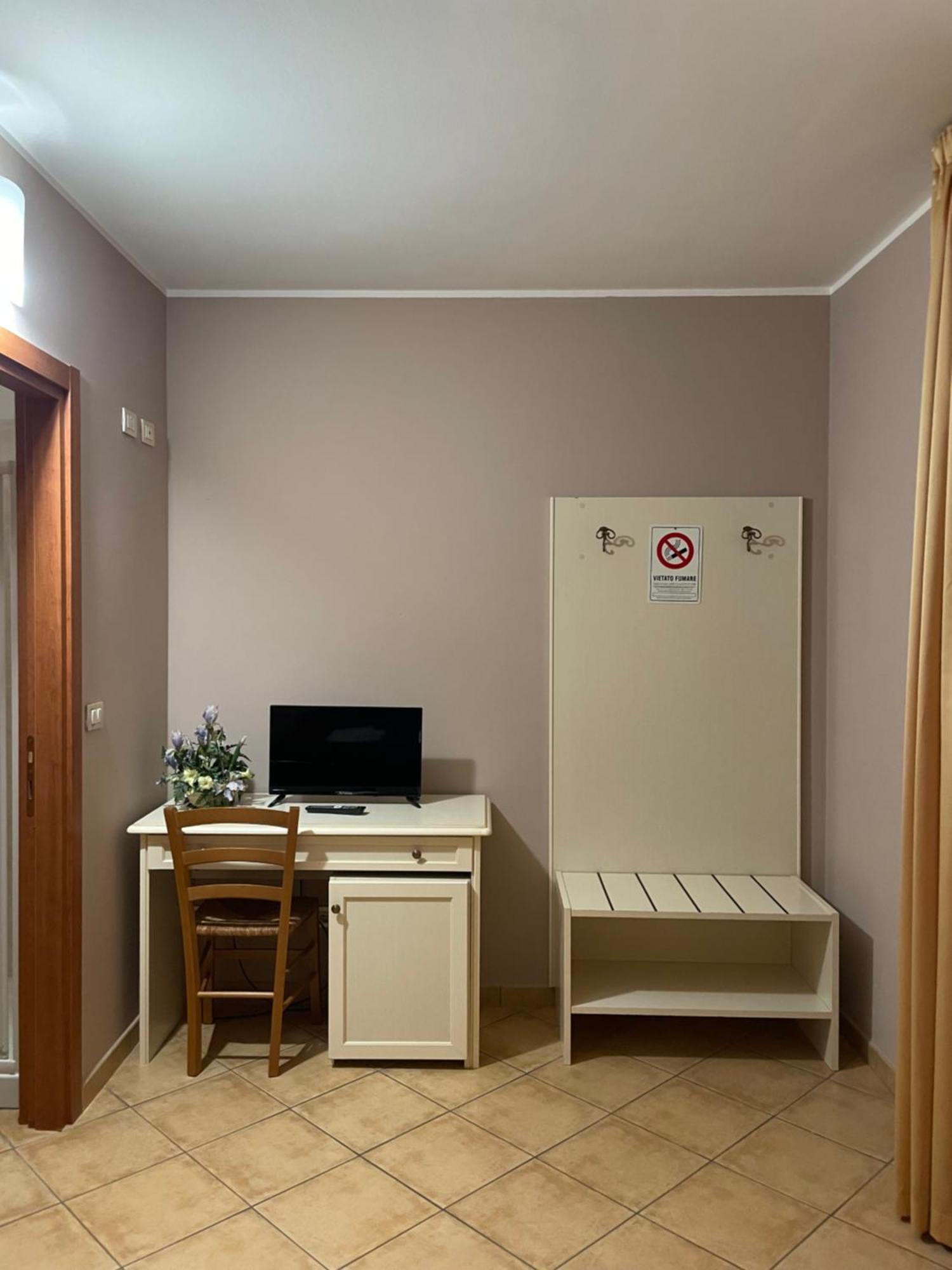 Hotel La Cascina 3*
